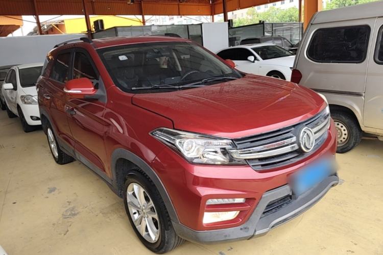 Used Dongfeng Fengon S560 2018 1.8L CVT Elite Model 7 Seats Front Right 45 Deg