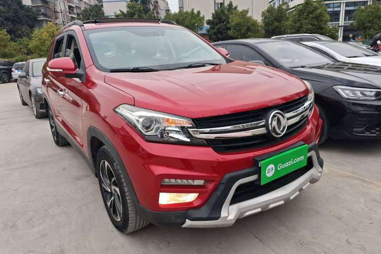 Used Dongfeng Fengon S560 2018 1.8L CVT Smart Connect 7-Seater Front Right 45 Deg