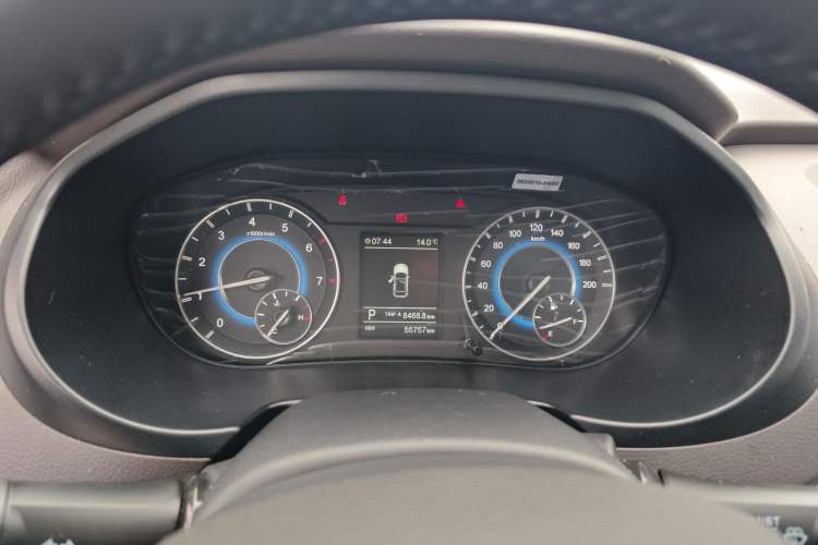 Used Dongfeng Fengon S560 2018 1.8L CVT Smart Connect 7-Seater Instrument Cluster