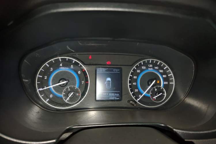 Used Dongfeng Fengon S560 2018 1.8L Manual Comfort 7-Seater Instrument Cluster