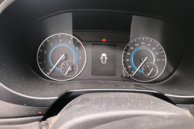 Used Dongfeng Fengon S560 2018 1.8L CVT Urban Model 7 Seats Instrument Cluster