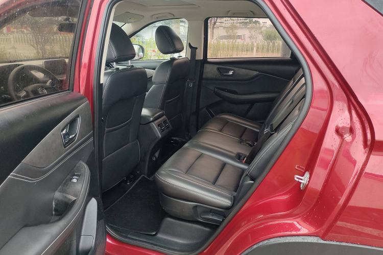 Used Dongfeng Fengon S560 2018 1.8L Manual Comfort 7-Seater Interior 8