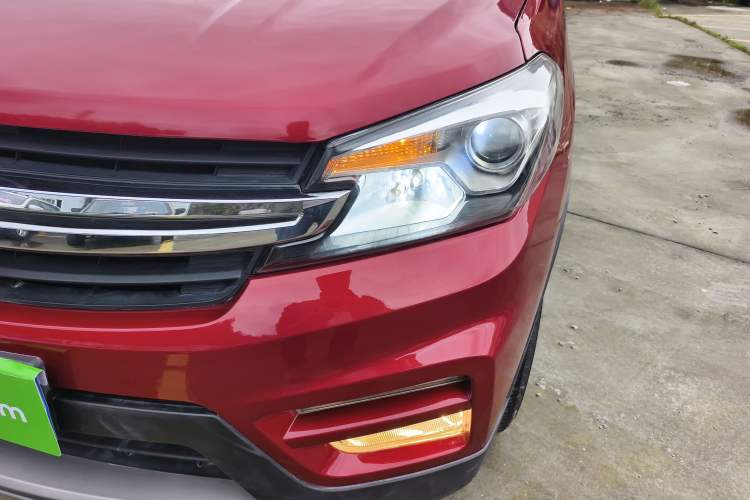 Used Dongfeng Fengon S560 2018 1.8L Manual Comfort 7-Seater Left Front Headlight