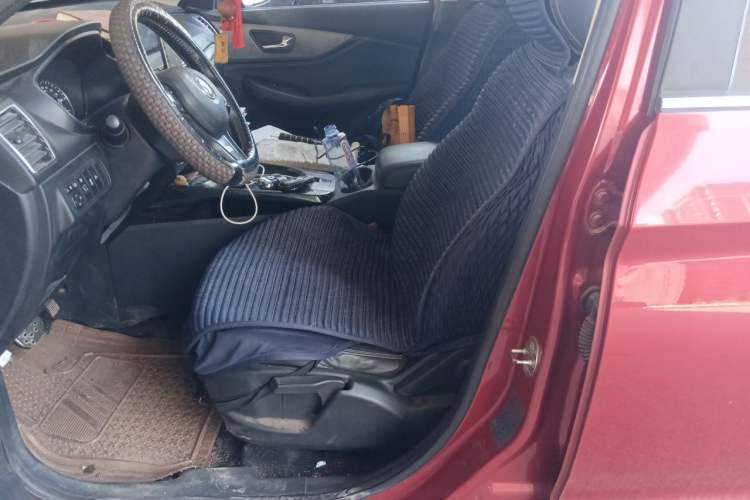 Used Dongfeng Fengon S560 2018 1.8L CVT Prestige Model Left Front Seat