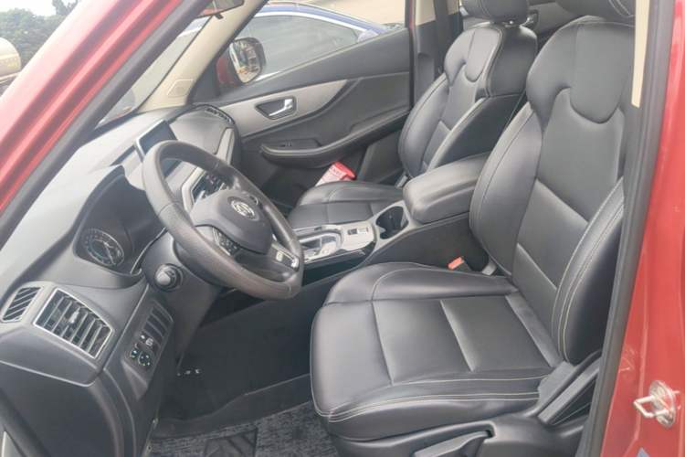 Used Dongfeng Fengon S560 2018 1.8L CVT Elite Model 7 Seats Left Front Seat