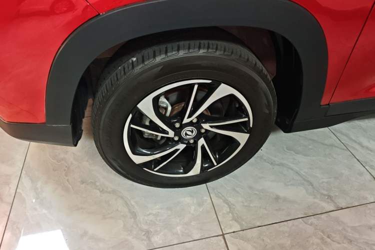 Used Dongfeng Fengon S560 2018 1.8L Manual Comfort 7-Seater Left Front Wheel Hub