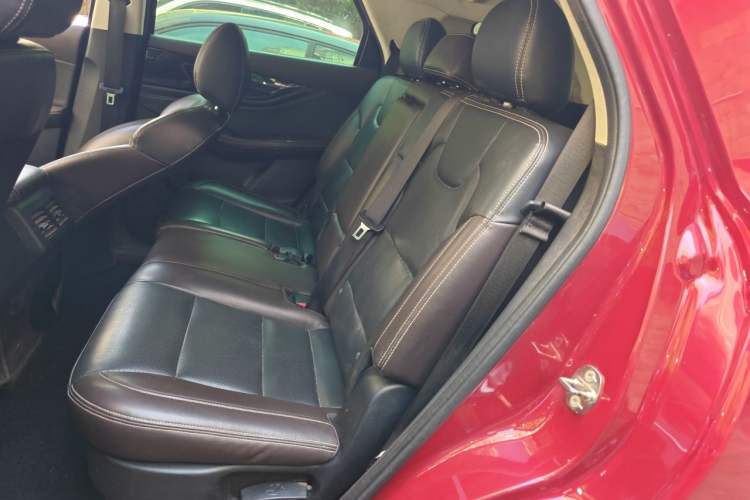Used Dongfeng Fengon S560 2018 1.8L CVT Comfort Model 7 Seats Left Rear Seat