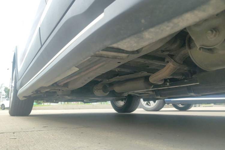 Used Dongfeng Fengon S560 2018 1.8L CVT Elite Model 7 Seats Left Side Sill