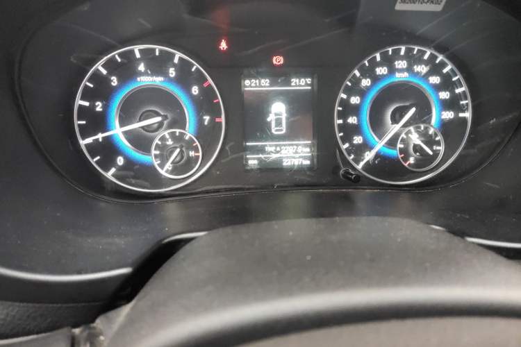 Used Dongfeng Fengon S560 2018 1.8L Manual Comfort 7-Seater Odometer Close Up