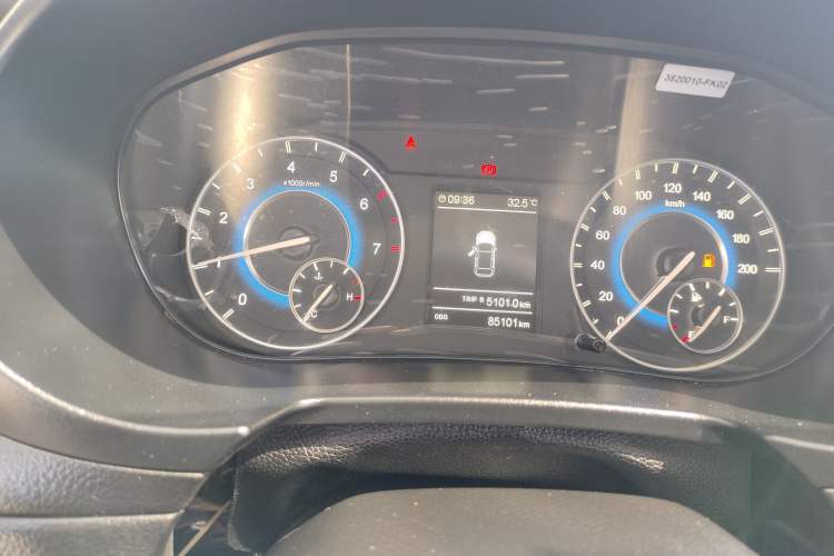 Used Dongfeng Fengon S560 2018 1.8L Manual Comfort 7-Seater Odometer Close Up