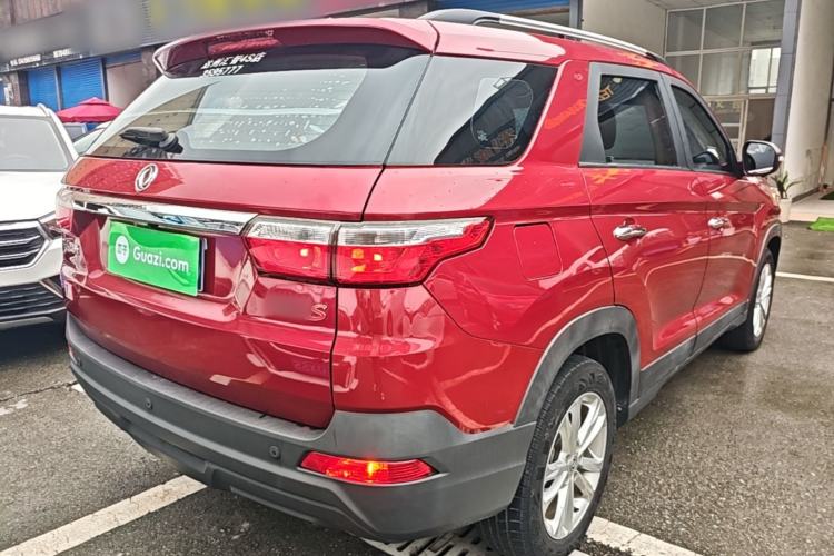 Used Dongfeng Fengon S560 2018 1.8L CVT Elite Model 7 Seats Rear Right 45 Deg