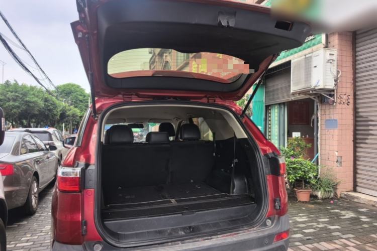 Used Dongfeng Fengon S560 2018 1.8L Manual Urban Model 7 Seats Trunk