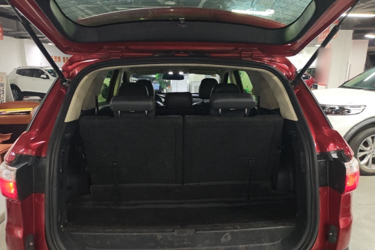 Used Dongfeng Fengon S560 2018 1.8L CVT Elite Model 7 Seats Trunk