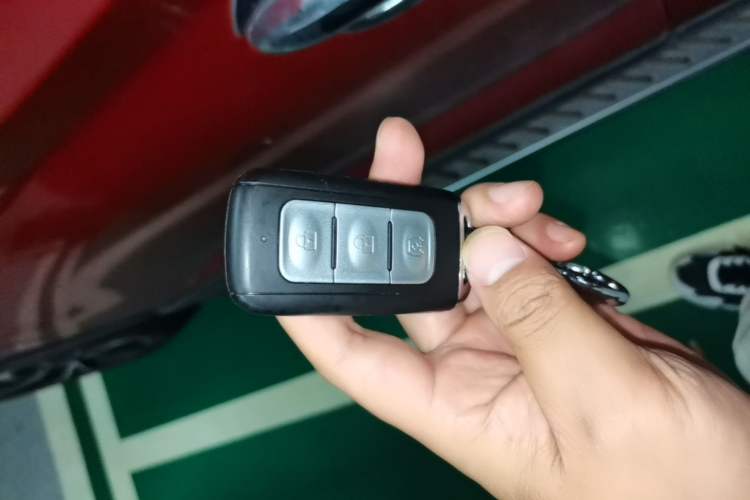 Used Dongfeng Fengon S560 2018 1.8L CVT Prestige Model Vehicle Key