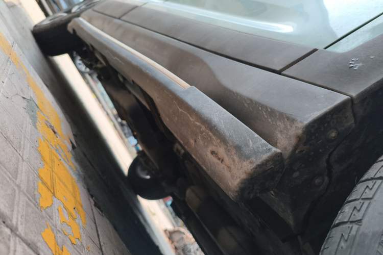 Used Dongfeng Fengon S560 2018 1.8L CVT Smart Connect 7-Seater Chassis Front Right