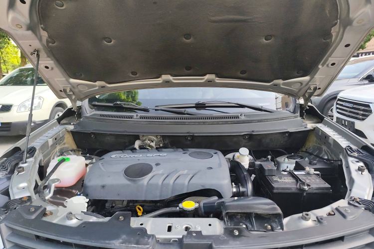 Used Dongfeng Fengon S560 2018 1.8L Manual Urban Model 7 Seats Engine Bay