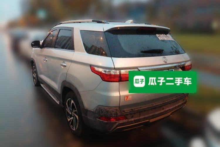 Used Dongfeng Fengon S560 2018 1.8L Manual Comfort 7-Seater Exterior 3
