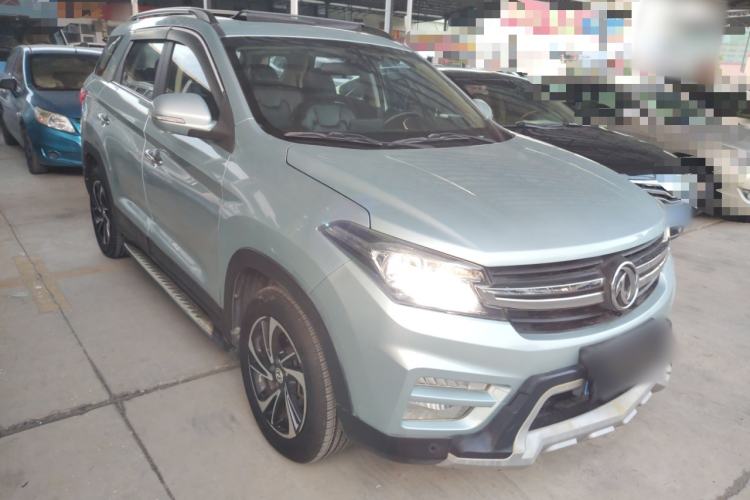 Used Dongfeng Fengon S560 2018 1.8L CVT Smart Connect 7-Seater Front Right 45 Deg