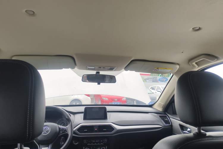 Used Dongfeng Fengon S560 2018 1.8L CVT Elite Model 7 Seats Headliner