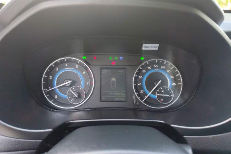 Used Dongfeng Fengon S560 2018 1.8L Manual Urban Model 7 Seats Instrument Cluster