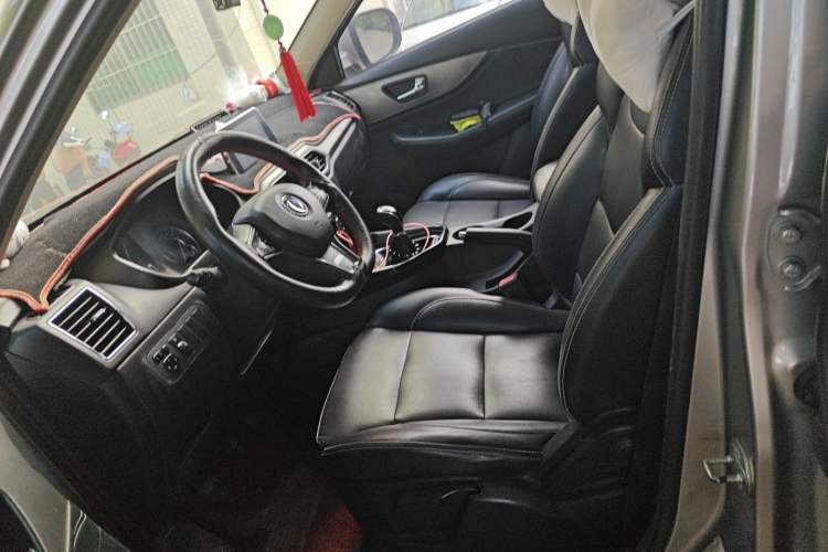 Used Dongfeng Fengon S560 2018 1.8L Manual Urban Model 7 Seats Left Front Seat
