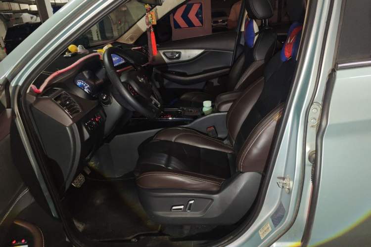 Used Dongfeng Fengon S560 2018 1.8L CVT Smart Connect 7-Seater Left Front Seat