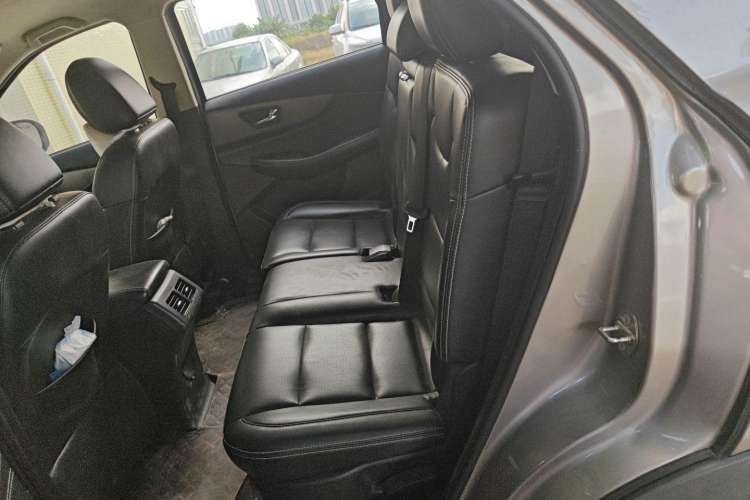 Used Dongfeng Fengon S560 2018 1.8L Manual Urban Model 7 Seats Left Rear Seat