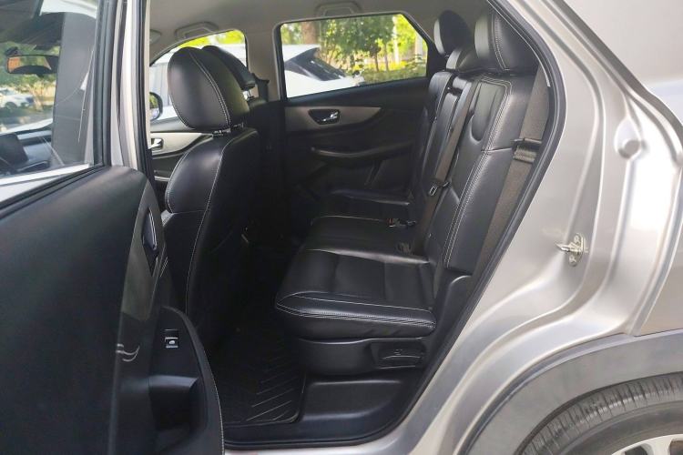 Used Dongfeng Fengon S560 2018 1.8L Manual Urban Model 7 Seats Left Rear Seat