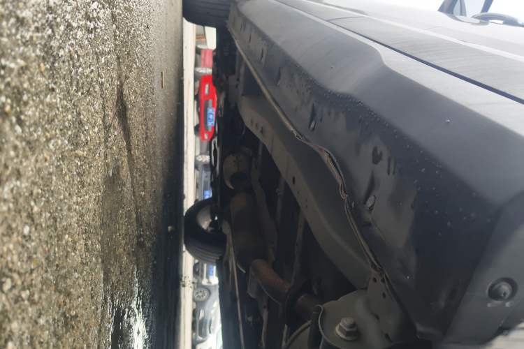 Used Dongfeng Fengon S560 2018 1.8L CVT Elite Model 7 Seats Left Side Sill