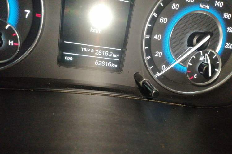 Used Dongfeng Fengon S560 2018 1.8L Manual Comfort 7-Seater Odometer Close Up