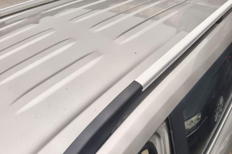 Used Dongfeng Fengon S560 2018 1.8L CVT Elite Model 7 Seats Roof