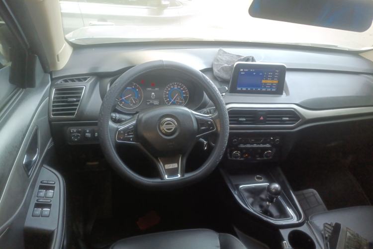 Used Dongfeng Fengon S560 2018 1.8L Manual Comfort 5-Seater China V Standard Steering Wheel