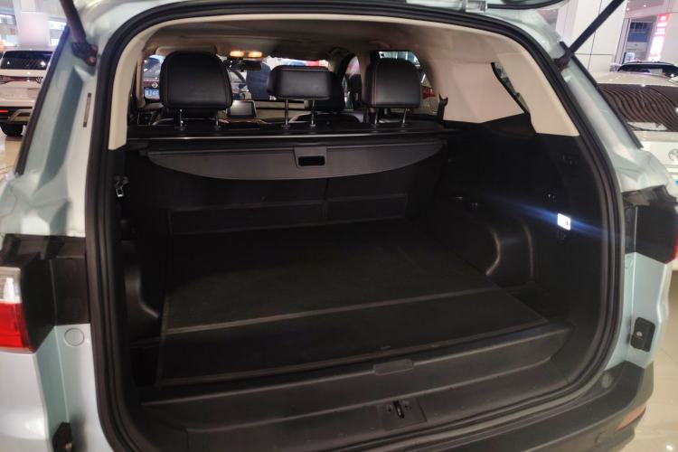 Used Dongfeng Fengon S560 2018 1.8L CVT Urban Model 5 Seats Trunk
