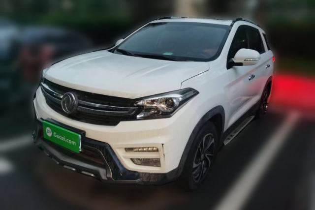 Ojetý Dongfeng Fengon S560 2018 1.8L Manual Comfort 7-Seater