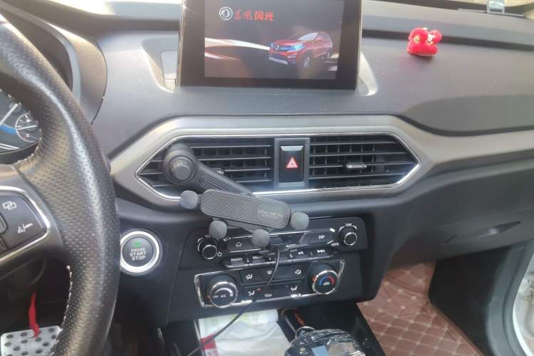 Used Dongfeng Fengon S560 2018 1.8L CVT Prestige Model Audio And AC Panel