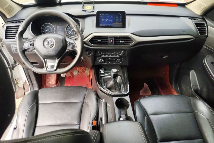Used Dongfeng Fengon S560 2018 1.8L Manual Comfort 5-Seater China V Standard Center Console