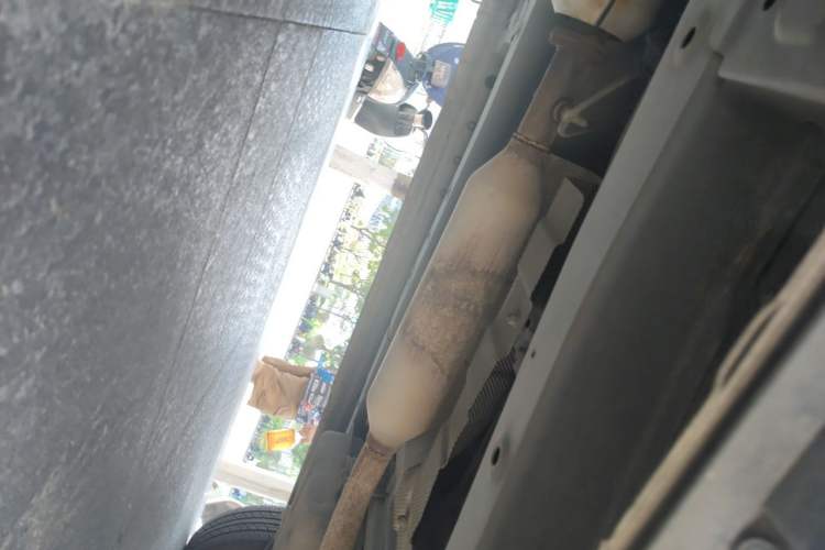 Used Dongfeng Fengon S560 2018 1.8L CVT Elite Model 7 Seats Chassis Front Left