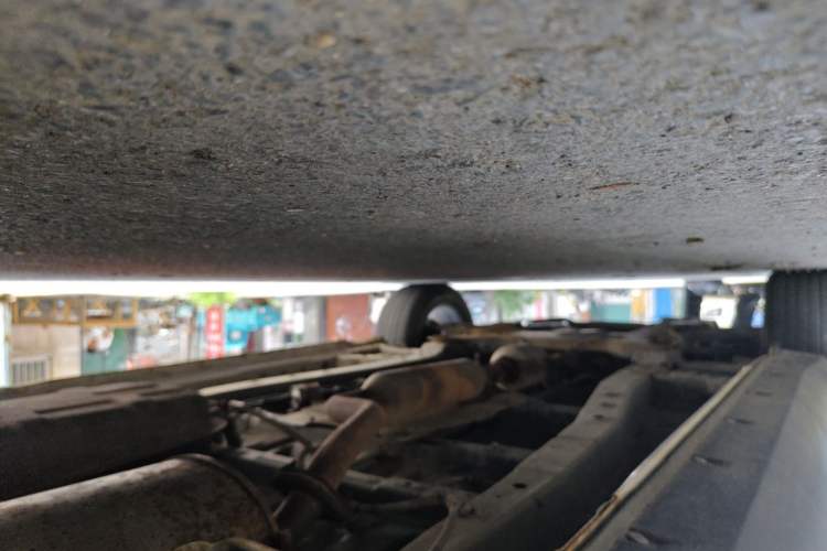 Used Dongfeng Fengon S560 2018 1.8L Manual Comfort 7-Seater Chassis Rear Left