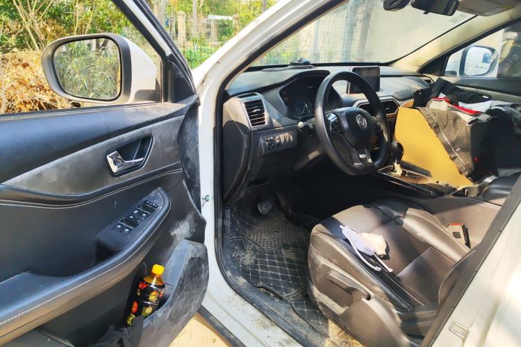 Used Dongfeng Fengon S560 2018 1.8L CVT Prestige Model Driver Seat