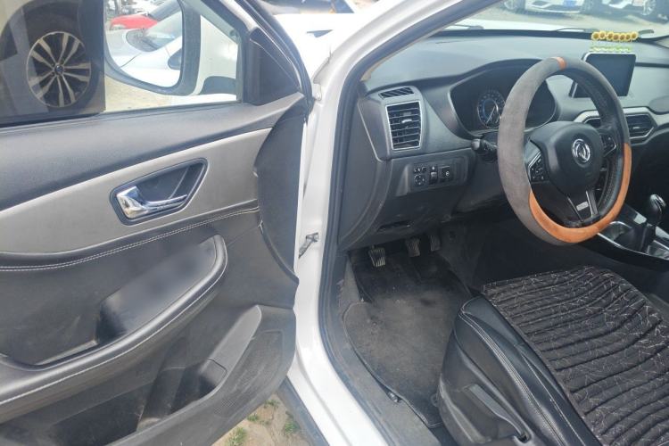 Used Dongfeng Fengon S560 2018 1.8L Manual Urban Model 5 Seats Driver Seat