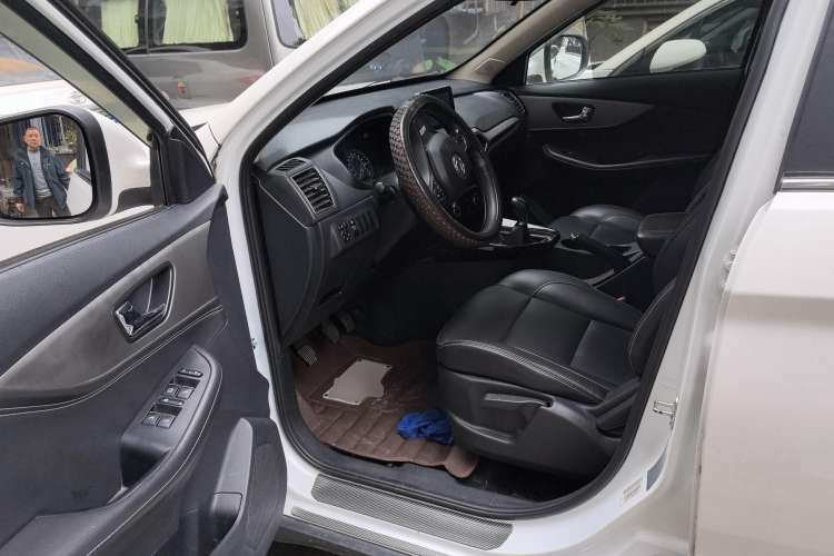 Used Dongfeng Fengon S560 2018 1.8L Manual Urban Model 5 Seats Driver Seat