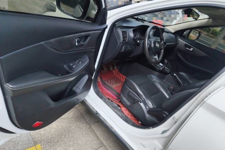 Used Dongfeng Fengon S560 2018 1.8L Manual Comfort 5-Seater China V Standard Driver Seat