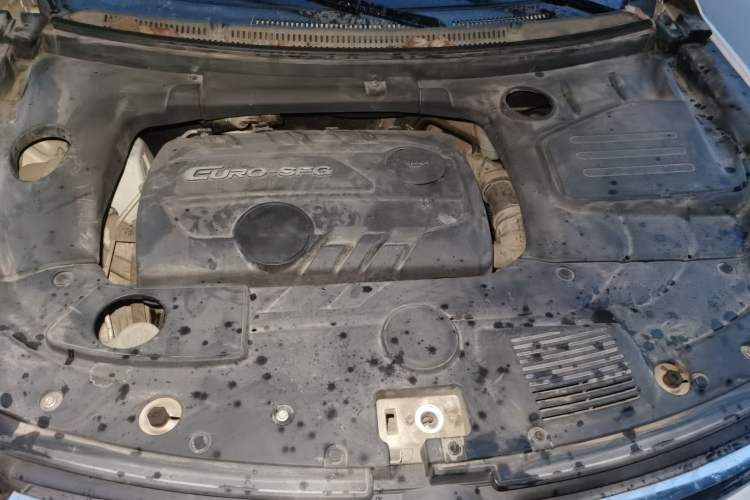 Used Dongfeng Fengon S560 2018 1.8L Manual Comfort 7-Seater Engine Bay