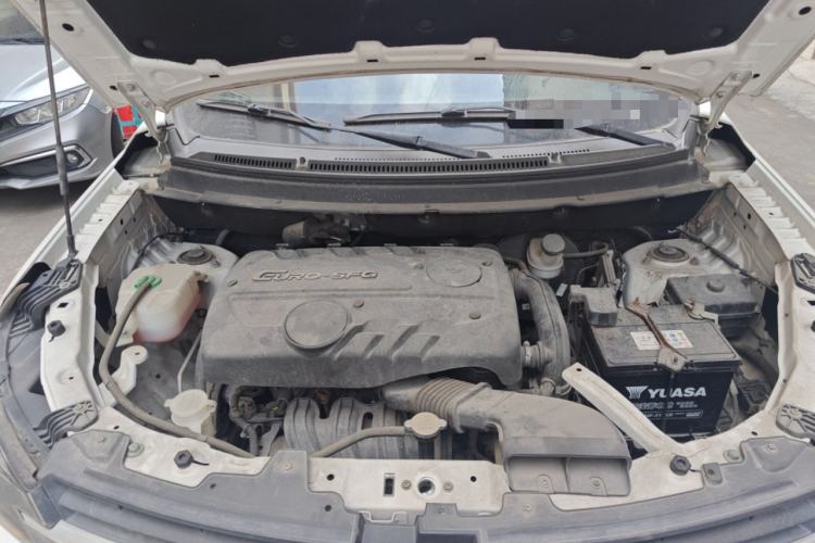 Used Dongfeng Fengon S560 2018 1.8L Manual Urban Model 7 Seats Engine Bay