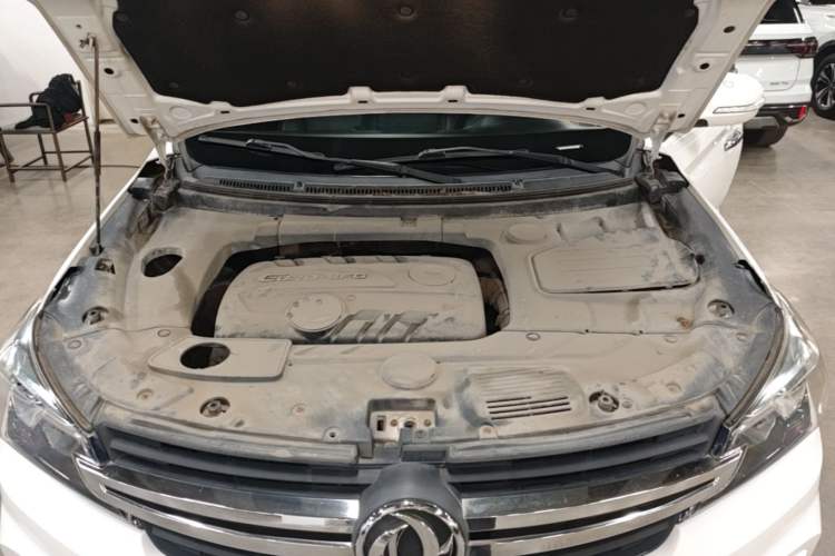 Used Dongfeng Fengon S560 2018 1.8L Manual Comfort 7-Seater Engine Bay