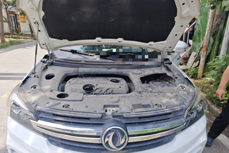 Used Dongfeng Fengon S560 2018 1.8L Manual Comfort 7-Seater Engine Bay