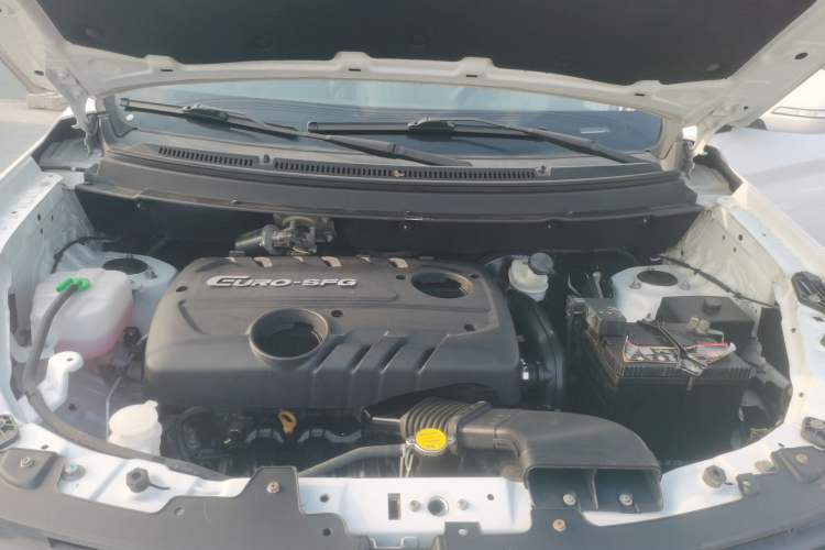Used Dongfeng Fengon S560 2018 1.8L CVT Elite Model 7 Seats Engine Bay