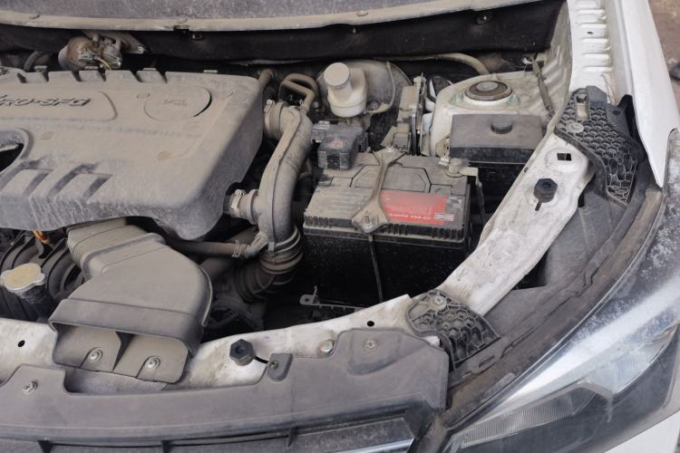 Used Dongfeng Fengon S560 2018 1.8L CVT Elite Model 5 Seats Engine Bay Left