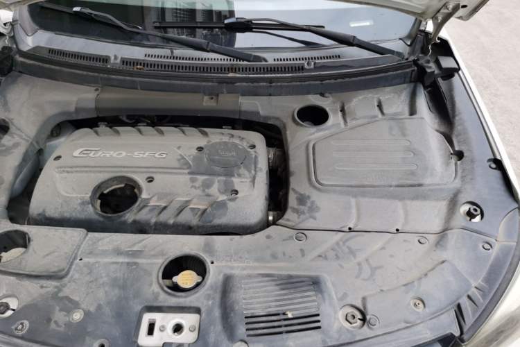 Used Dongfeng Fengon S560 2018 1.8L CVT Smart Connect 7-Seater Engine Bay Left