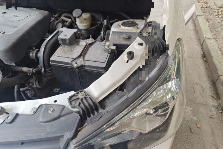 Used Dongfeng Fengon S560 2018 1.8L Manual Urban Model 7 Seats Engine Bay Left
